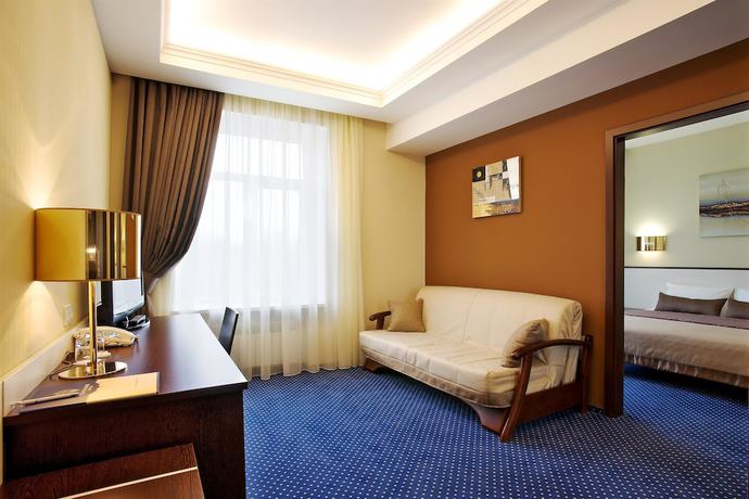 Imagen de la habitación del Hotel Teatralny. Foto 5