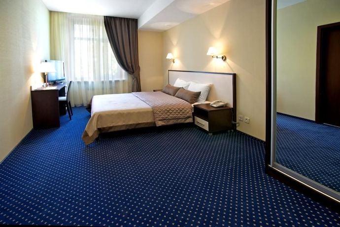 Imagen de la habitación del Hotel Teatralny. Foto 9