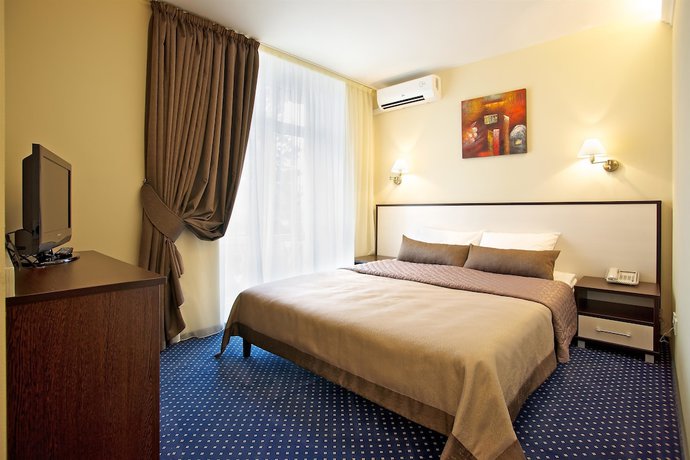 Imagen de la habitación del Hotel Teatralny. Foto 16