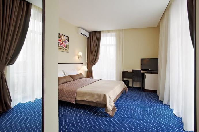 Imagen de la habitación del Hotel Teatralny. Foto 17