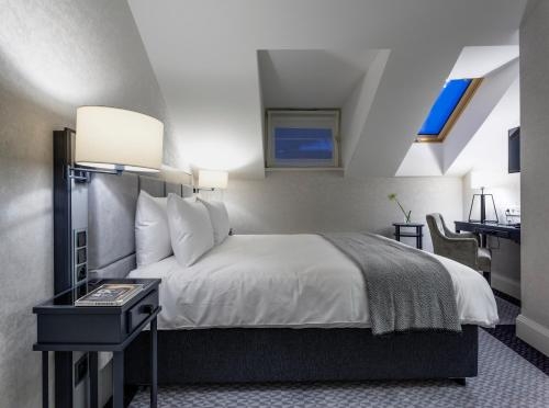 Imagen de la habitación del Hotel Teatro Boutique Old Town. Foto 6