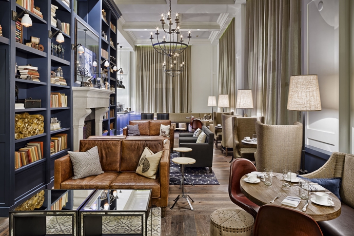 Imagen de los interiores del Hotel Teatro. Foto 13