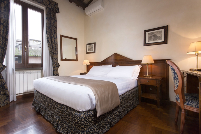 Imagen de la habitación del Hotel Teatro Pace. Foto 13