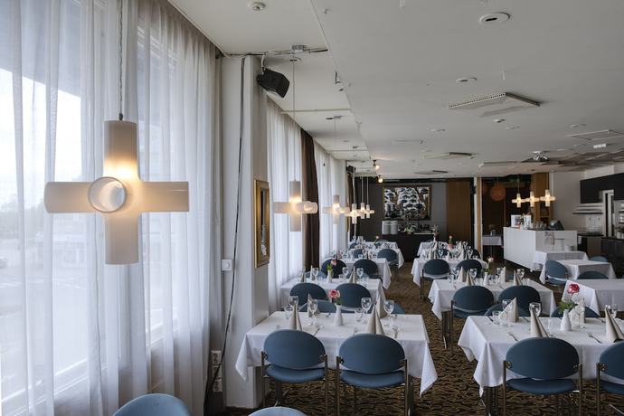 Imagen del bar/restaurante del Hotel Teatterihotelli Riihim&auml;ki. Foto 4
