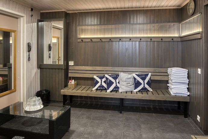 Imagen de la piscina del Hotel Teatterihotelli Riihim&auml;ki. Foto 16