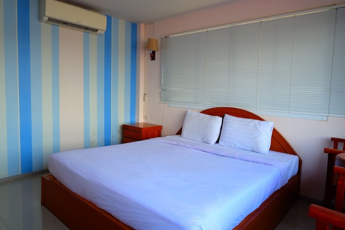 Imagen de la habitación del Hotel Techno Riverview Resort. Foto 1