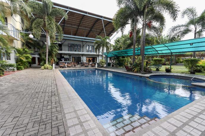 Imagen de la piscina del Hotel Technopark. Foto 7