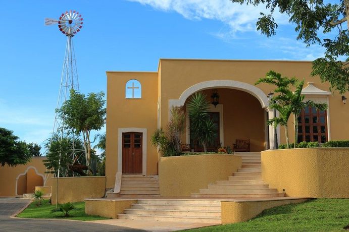 Imagen de los exteriores del Hotel Technotel Valladolid. Foto 12