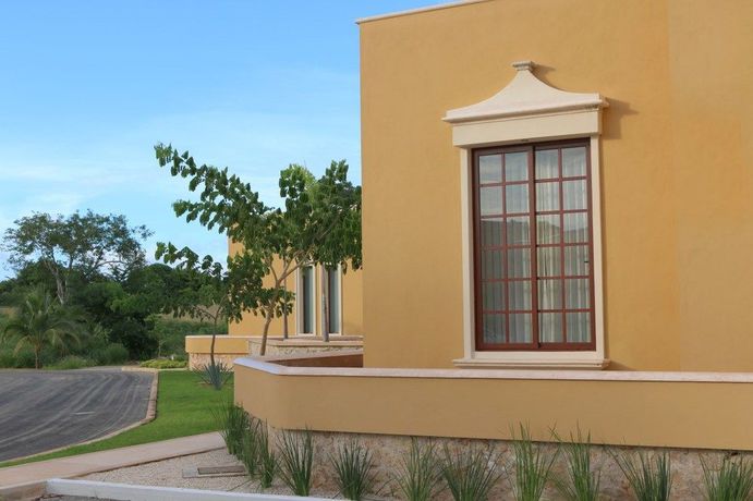 Imagen de los exteriores del Hotel Technotel Valladolid. Foto 13