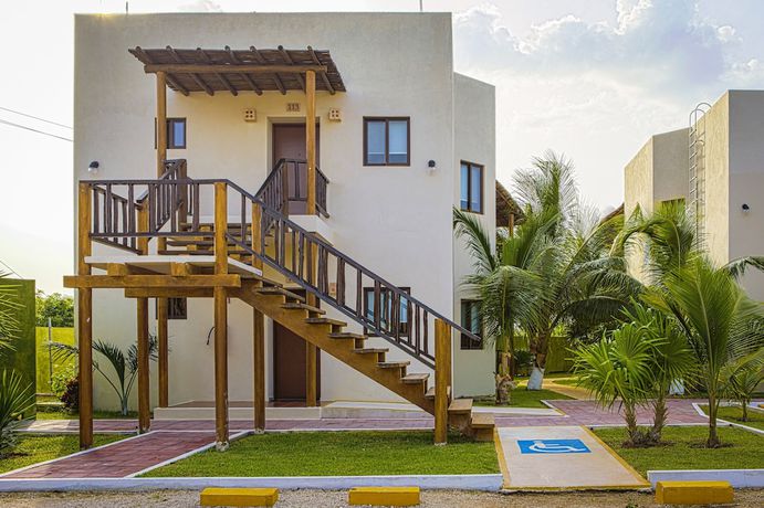 Imagen de la habitación del Hotel Tecnohotel Beach. Foto 9