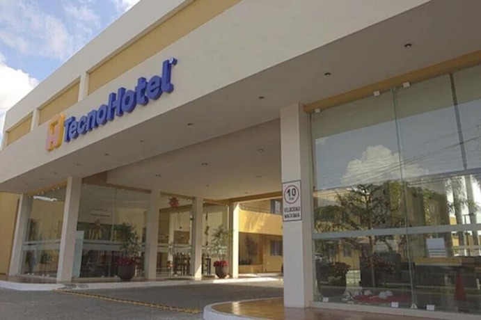 Imagen general del Hotel Tecnohotel Itzaes, M&eacute;rida. Foto 3