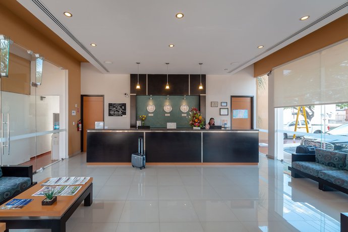 Imagen de los interiores del Hotel Tecnohotel Itzaes, M&eacute;rida. Foto 16