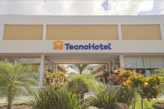 Imagen general del Hotel Tecnohotel Itzaes, M&eacute;rida. Foto 4