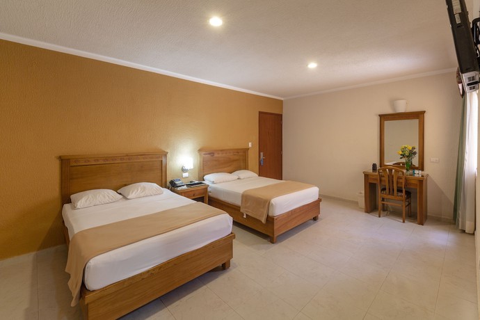 Imagen de la habitación del Hotel Tecnohotel Itzaes, M&eacute;rida. Foto 14