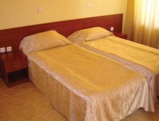 Imagen de la habitación del Hotel Tedi. Foto 2