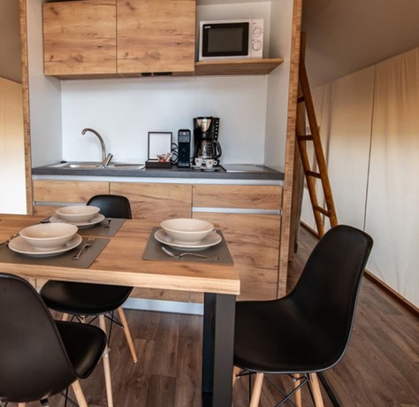 Imagen de la habitación del Hotel Teela, Achrol. Foto 14