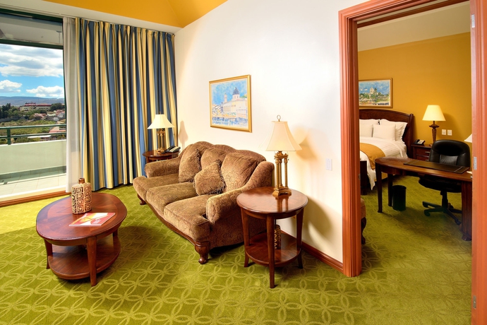 Imagen de los interiores del Hotel Tegucigalpa Marriott. Foto 12