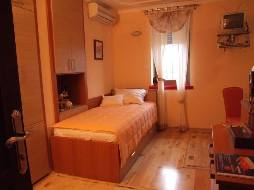 Imagen de la habitación del Hotel Tehnograd. Foto 5