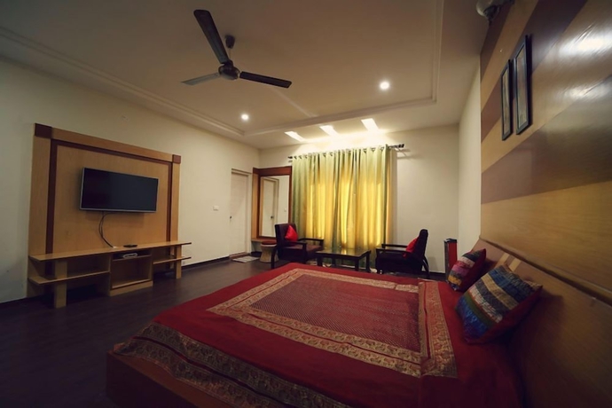 Imagen de la habitación del Hotel Tehri Club and Resorts. Foto 8