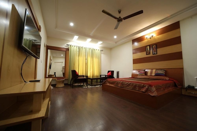 Imagen de la habitación del Hotel Tehri Club and Resorts. Foto 11