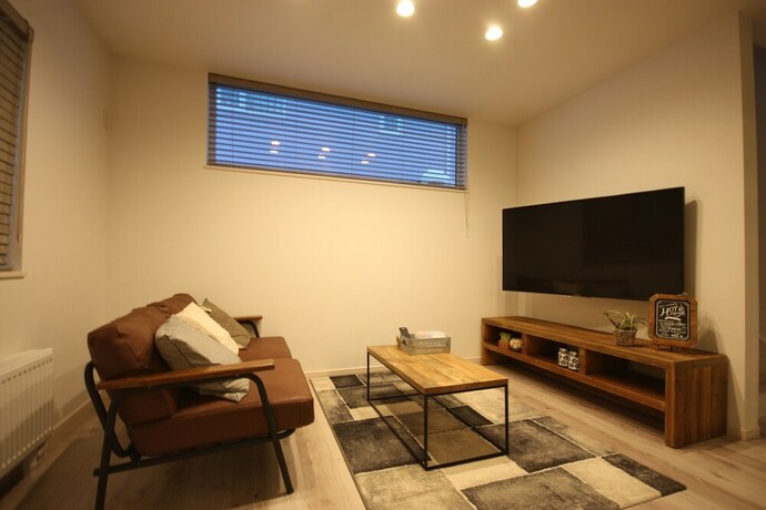 Imagen de la habitación del Hotel Teine White House. Foto 36