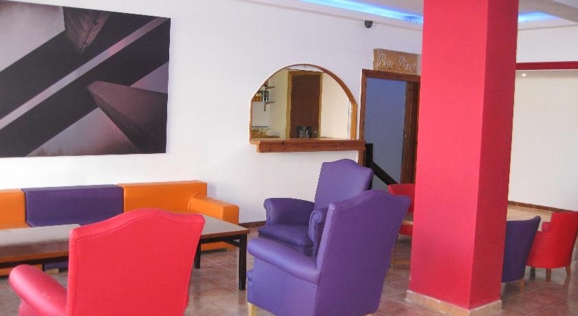 Imagen general del Hotel Teix. Foto 4