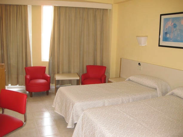 Imagen general del Hotel Teix. Foto 16