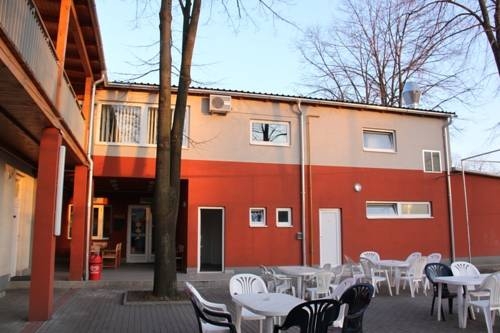 Imagen general del Hotel Teke Bowling Centrum &eacute;s Sport Hotel. Foto 3