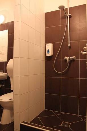 Imagen general del Hotel Teke Bowling Centrum &eacute;s Sport Hotel. Foto 4