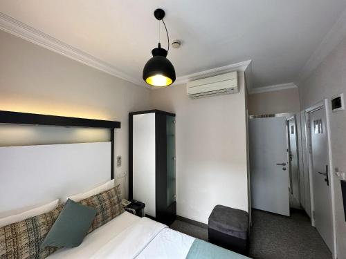 Imagen general del Hotel Tel Street Suites. Foto 1