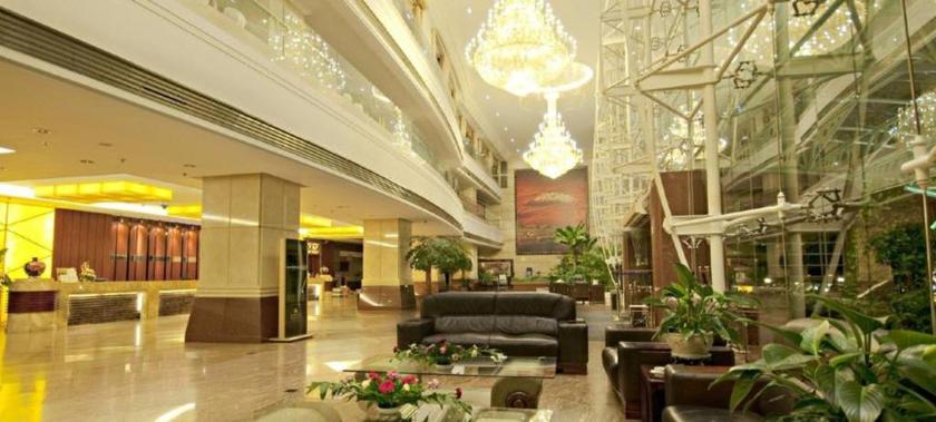 Imagen de los interiores del Hotel Telecom International. Foto 15