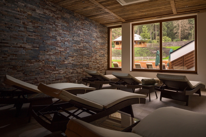 Imagen de la piscina del Hotel Teleferic Grand. Foto 15