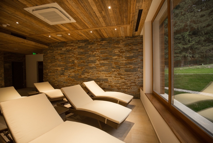 Imagen de la piscina del Hotel Teleferic Grand. Foto 16