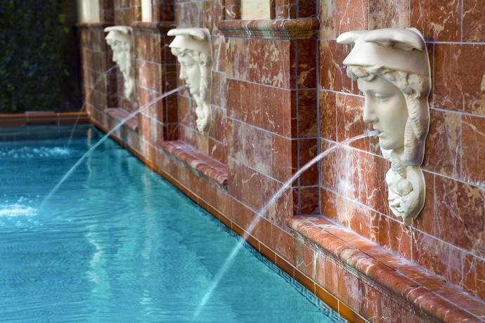 Imagen de la piscina del Hotel Telegraaf, Autograph Collection. Foto 17