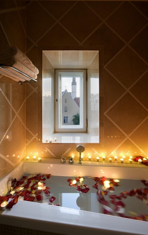 Imagen de la habitación del Hotel Telegraaf, Autograph Collection. Foto 12