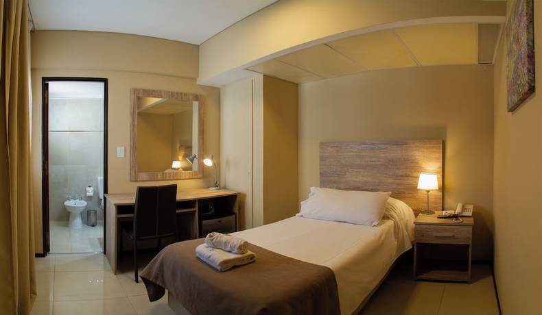 Imagen de la habitación del Hotel Telepostal Congreso. Foto 14