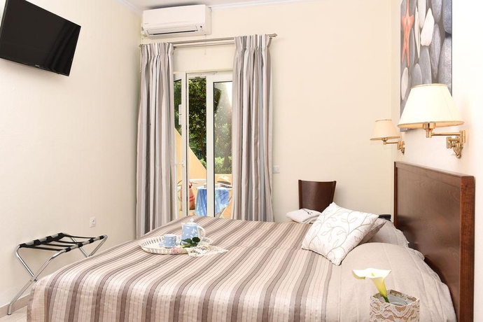 Imagen general del Hotel Telesilla. Foto 13