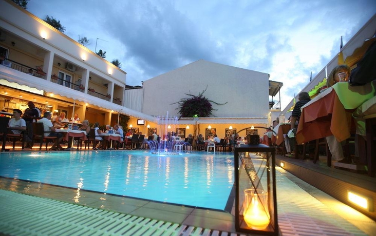 Imagen general del Hotel Telesilla. Foto 16