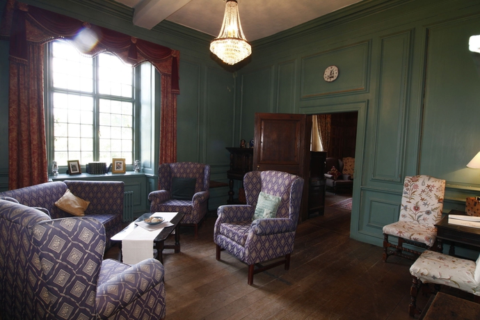 Imagen de los interiores del Hotel Telford Madeley Court. Foto 13