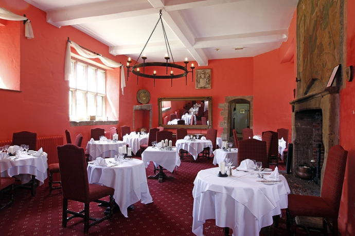 Imagen del bar/restaurante del Hotel Telford Madeley Court. Foto 8