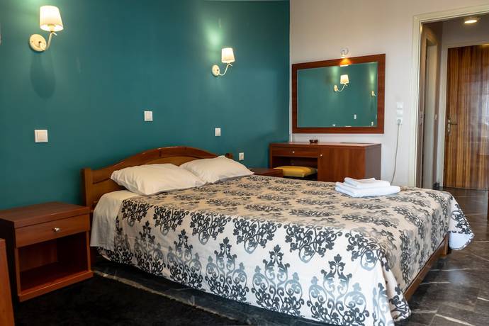 Imagen de la habitación del Hotel Telis. Foto 6
