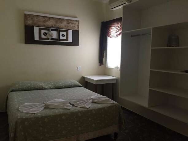 Imagen de la habitación del Hotel Telles. Foto 23