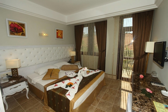 Imagen de la habitación del Hotel Telmessos Select. Foto 2