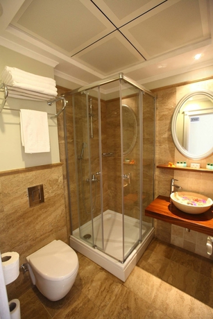 Imagen de la habitación del Hotel Telmessos Select. Foto 6