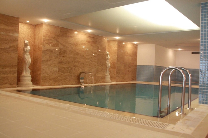 Imagen de la piscina del Hotel Telmessos Select. Foto 13