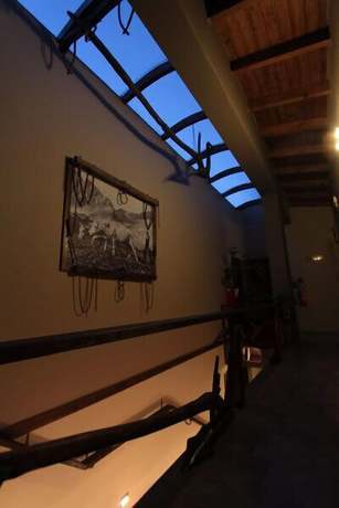 Imagen de los interiores del Hotel Teloneio. Foto 12