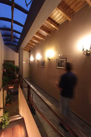 Imagen de los interiores del Hotel Teloneio. Foto 19