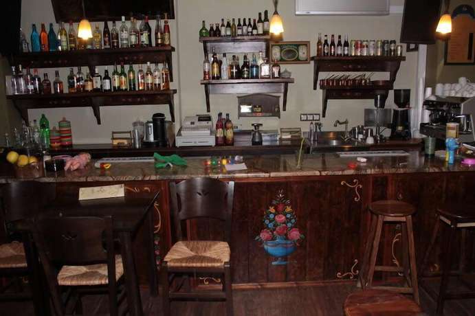 Imagen del bar/restaurante del Hotel Teloneio. Foto 3