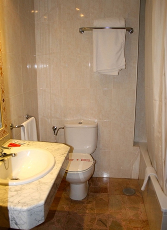 Imagen de la habitación del Hotel Tem&aacute;tico Costa del Sol. Foto 6
