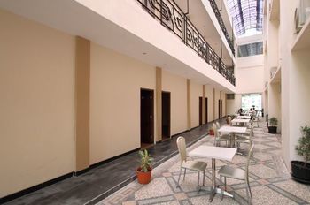 Imagen de la habitación del Hotel Tembok Batu Residence. Foto 10